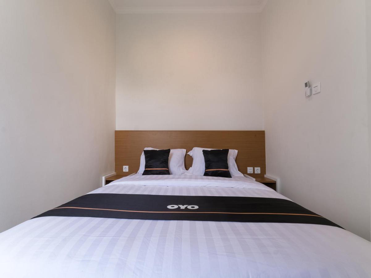 Super Oyo Collection O 90023 Damar Kusumo Guest House Maguwo Exterior photo